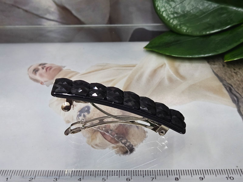 Заколка 1025005500446: цена 165 рублей.