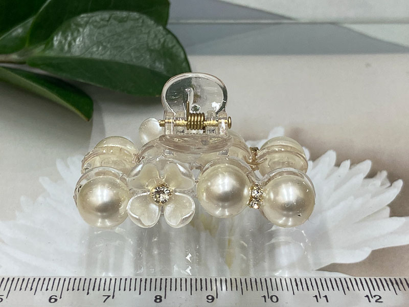 Заколка 1039005500153: цена 250 рублей.