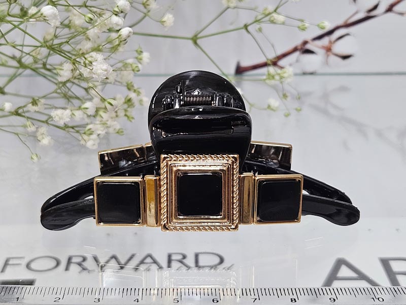 Заколка 1915005500419: цена 460 рублей.