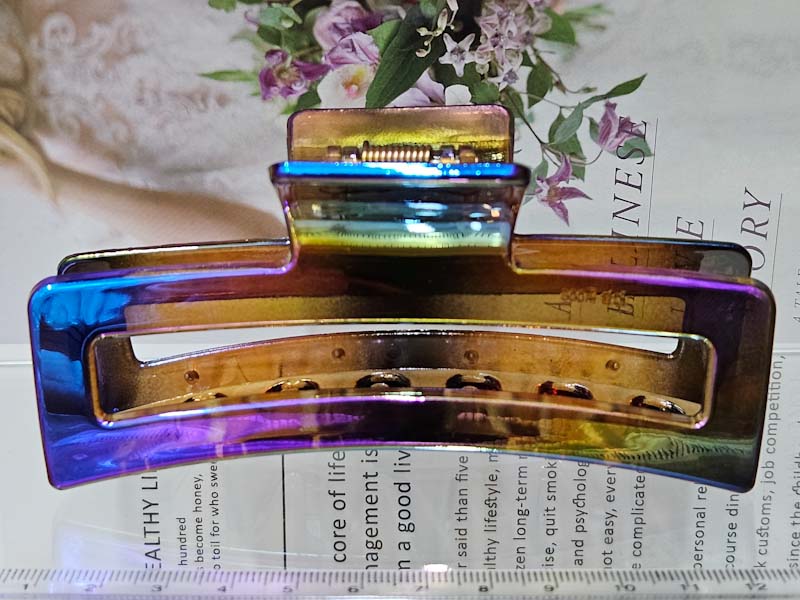 Заколка 1915005500600: цена 295 рублей.