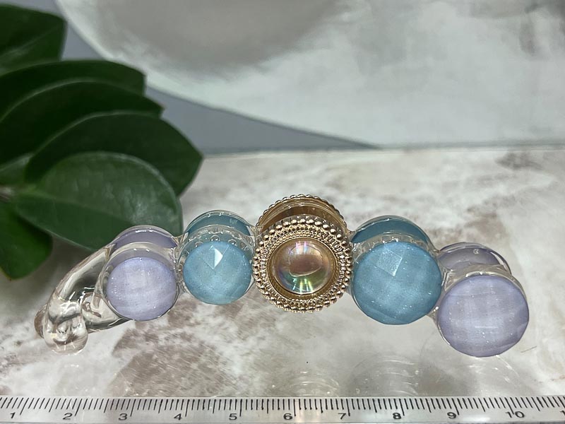 Заколка 1915005500716: цена 330 рублей.