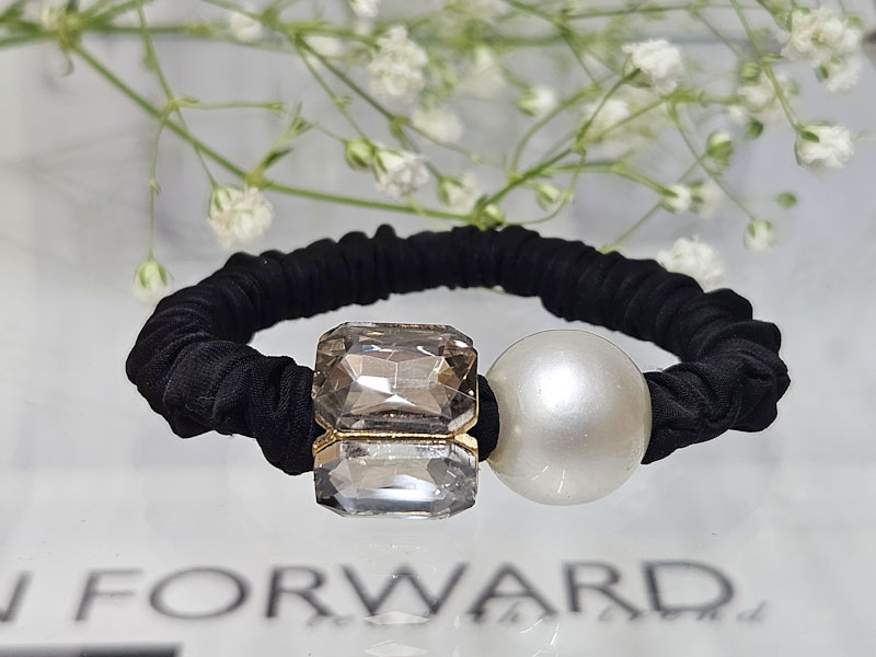 Резинка 1812001600108: цена 250 рублей.