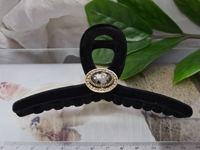 Заколка 1128001600018: цена 410 рублей.