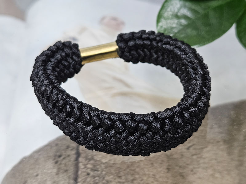 Резинка 1023001600023: цена 50 рублей.