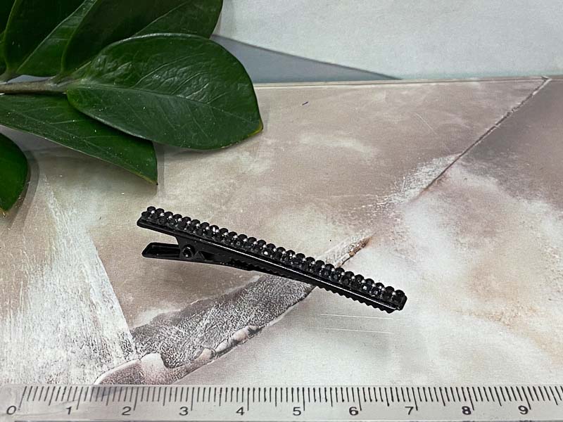 Заколка 1310001600345: цена 115 рублей.