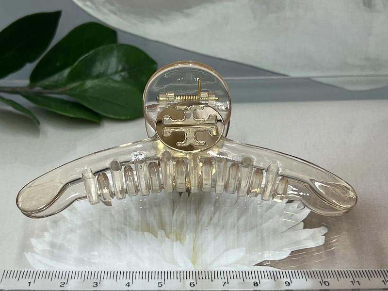 Заколка 1091005500113: цена 330 рублей.