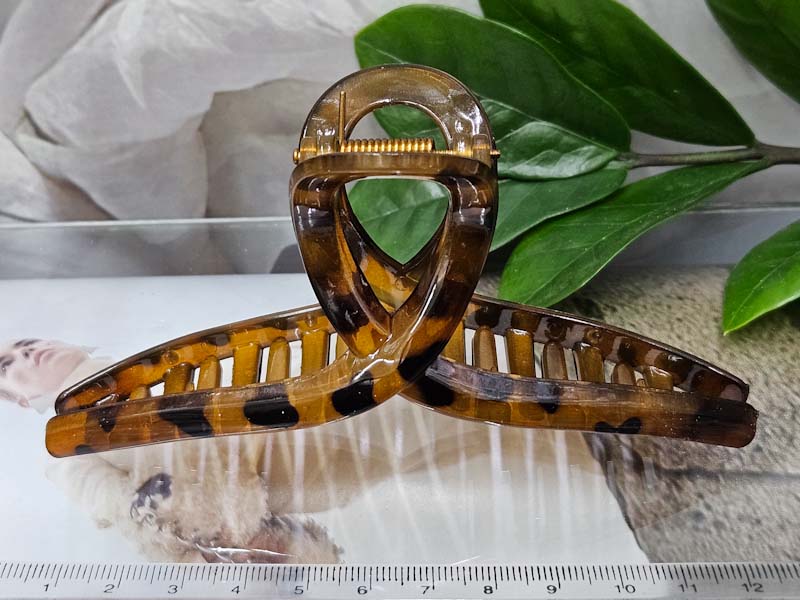 Заколка 1023005500091: цена 180 рублей.