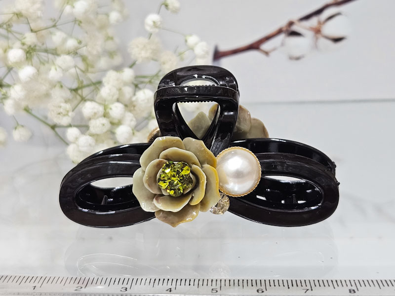 Заколка 2151001600275: цена 575 рублей.