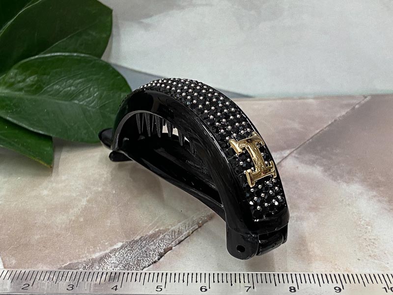 Заколка 1310005500474: цена 265 рублей.