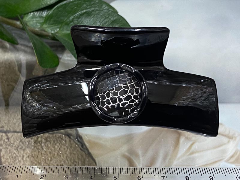 Заколка 1103005500472: цена 215 рублей.