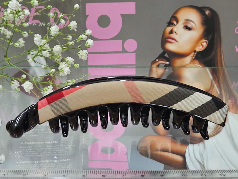 Заколка 1942005500040: цена 200 рублей.