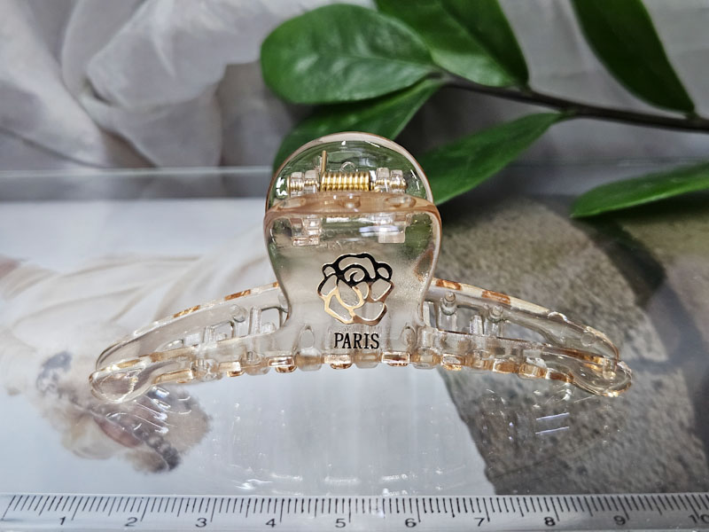 Заколка 1039005500191: цена 200 рублей.