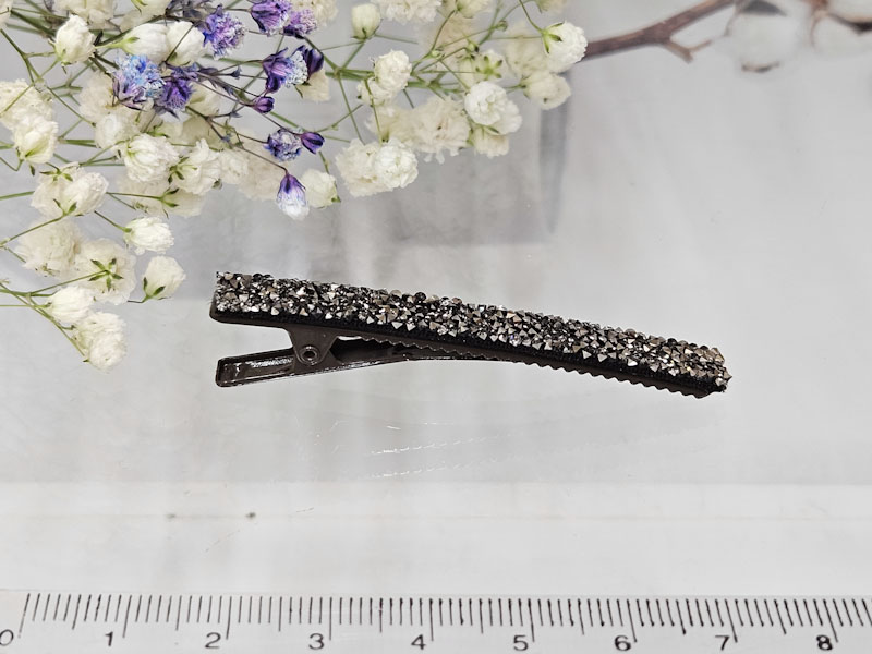 Заколка 1031001600646: цена 135 рублей.