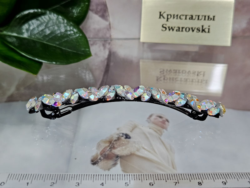 Заколка 1699007300160: цена 860 рублей.