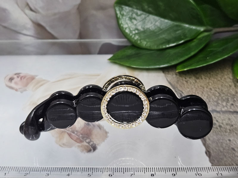 Заколка 1743001600167: цена 280 рублей.