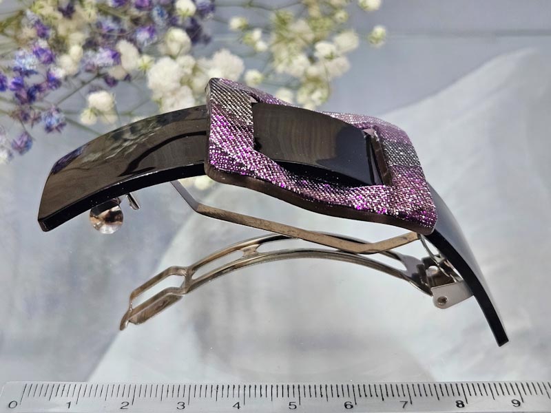 Заколка 1072001600106: цена 410 рублей.