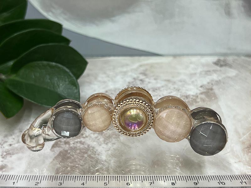 Заколка 1915005500723: цена 330 рублей.