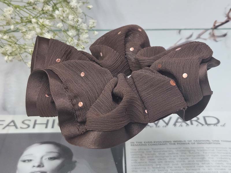 Резинка 1066001600082: цена 330 рублей.