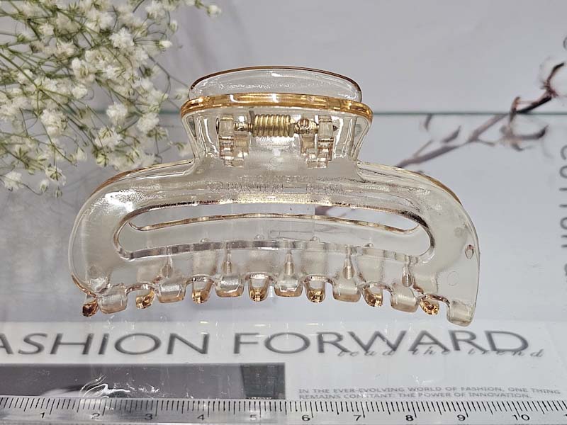 Заколка 1833005500010: цена 90 рублей.