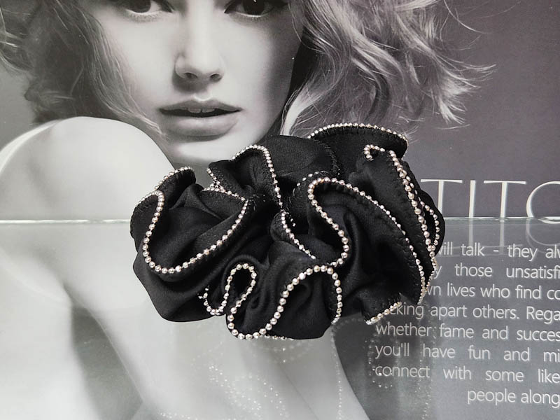 Резинка 1002001600035: цена 445 рублей.