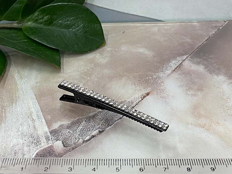 Заколка 1310001600338: цена 115 рублей.