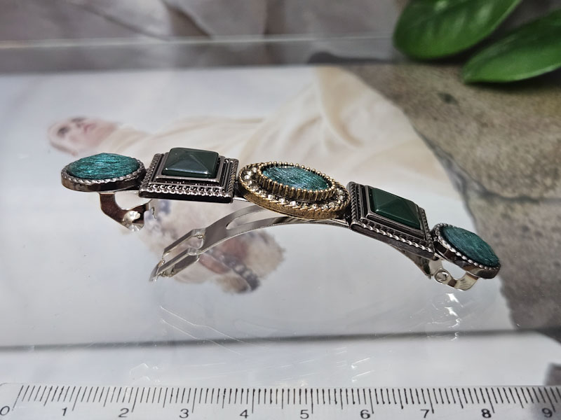 Заколка 1915001601967: цена 330 рублей.