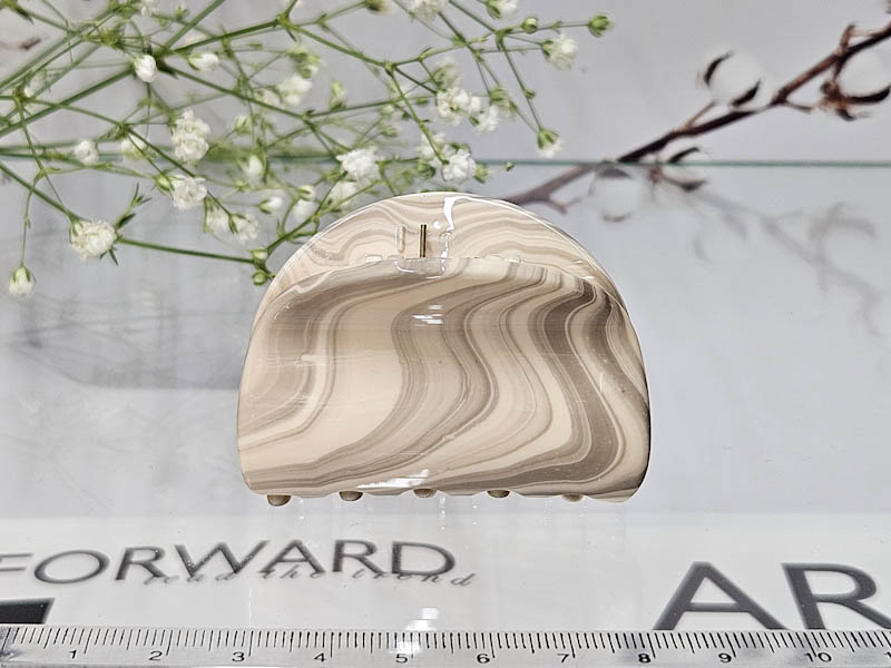 Заколка 1938001600020: цена 165 рублей.