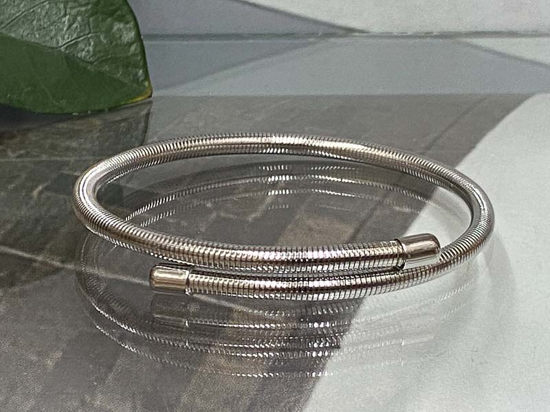 Браслет 1177006500045 Браслет 1177006500045: цена 460 рублей.