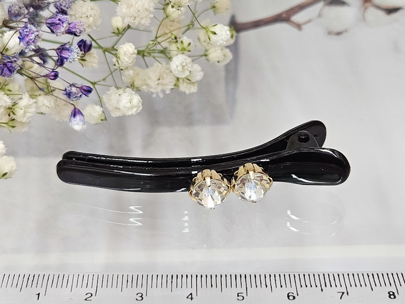 Заколка 1866001600392: цена 200 рублей.