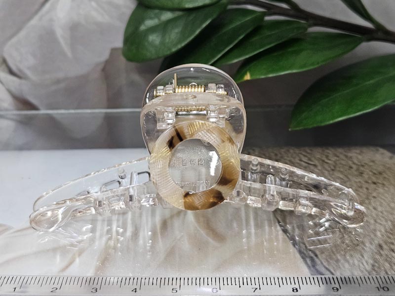 Заколка 1915005500877: цена 265 рублей.