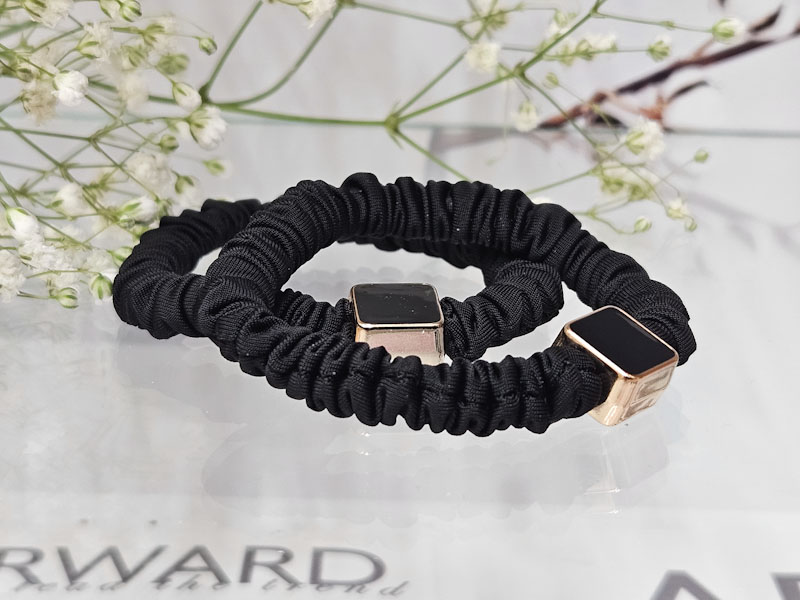 Резинка 2138001600078: цена 85 рублей.