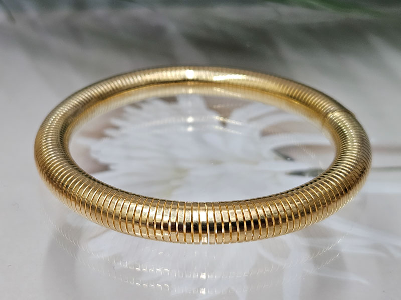 Браслет 1990006500057: цена 410 рублей.