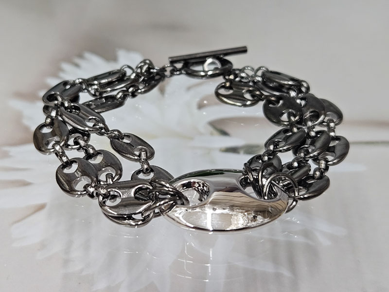 Браслет 2055006500045 Браслет 2055006500045: цена 985 рублей.