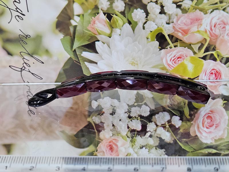 Заколка 1025005500200: цена 250 рублей.