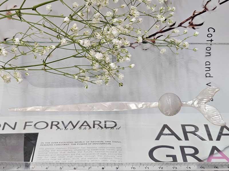 Заколка 1203005500028: цена 410 рублей.