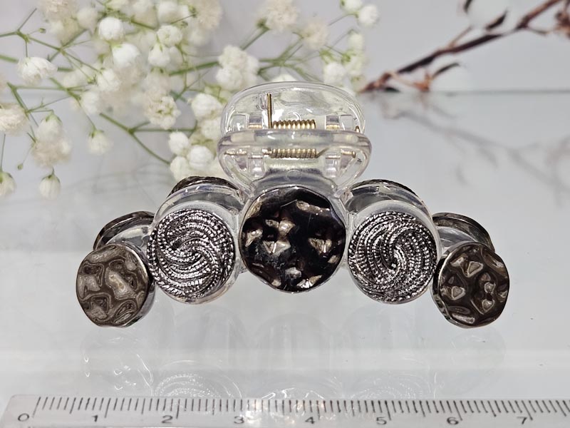 Заколка 1915001600618: цена 410 рублей.