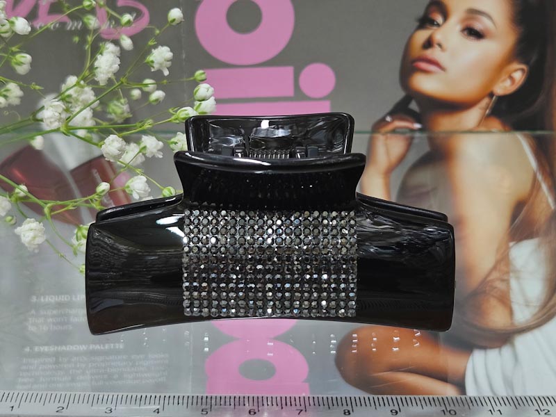 Заколка 1103005501004: цена 280 рублей.