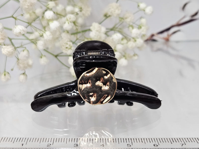 Заколка 1915001601172: цена 215 рублей.