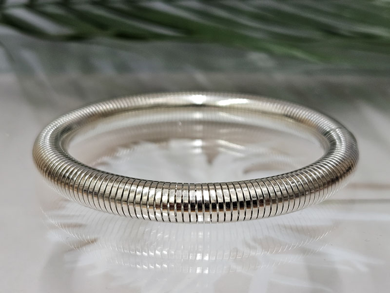 Браслет 1990006500064 Браслет 1990006500064: цена 410 рублей.