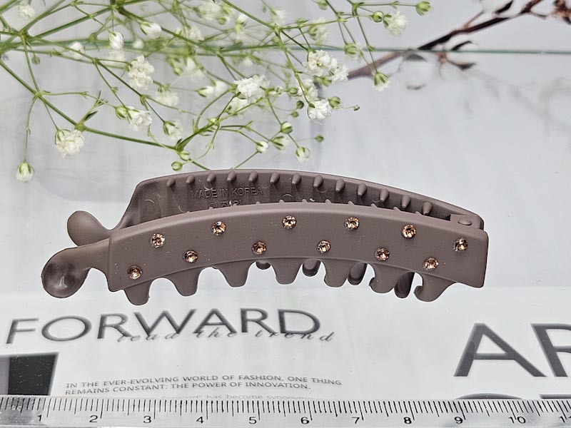 Заколка 1499001600132: цена 250 рублей.