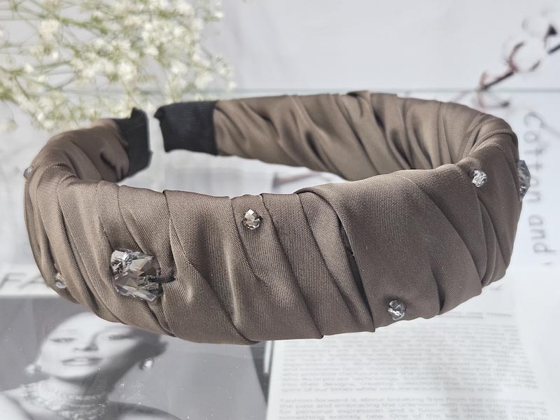 Ободок 1586001600061: цена 460 рублей.