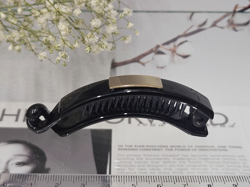 Заколка 1031005500881: цена 165 рублей.