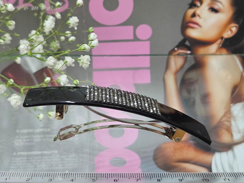 Заколка 1103001600466: цена 215 рублей.