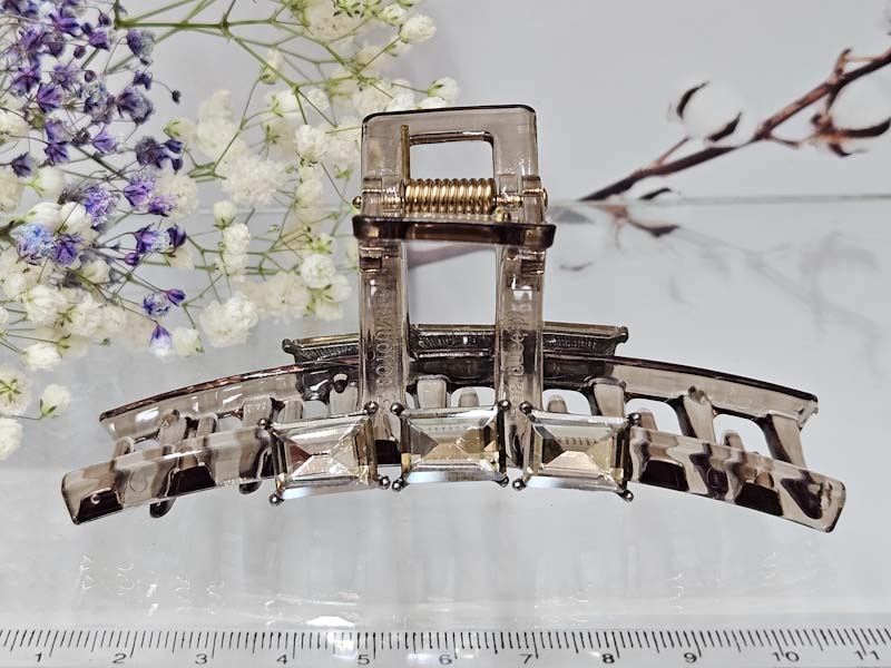 Заколка 1031001600141: цена 525 рублей.