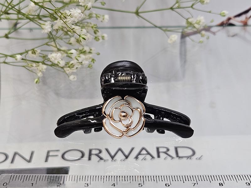 Заколка 1310005500436: цена 165 рублей.