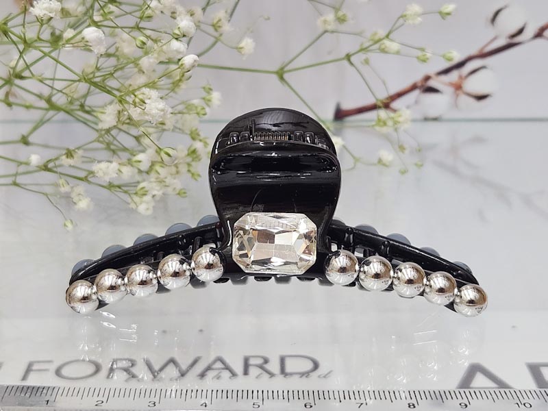 Заколка 1866005500452: цена 280 рублей.