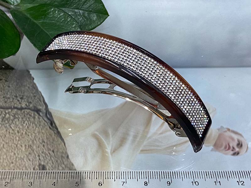 Заколка 1103001600190: цена 330 рублей.