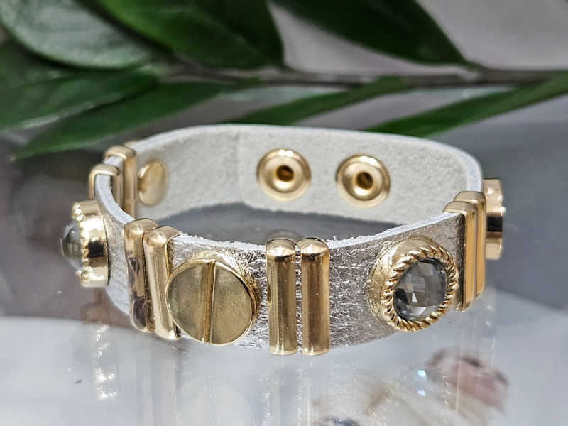 Браслет 1120006500171: цена 655 рублей.