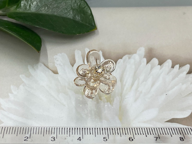 Заколка 1039005500429: цена 85 рублей.